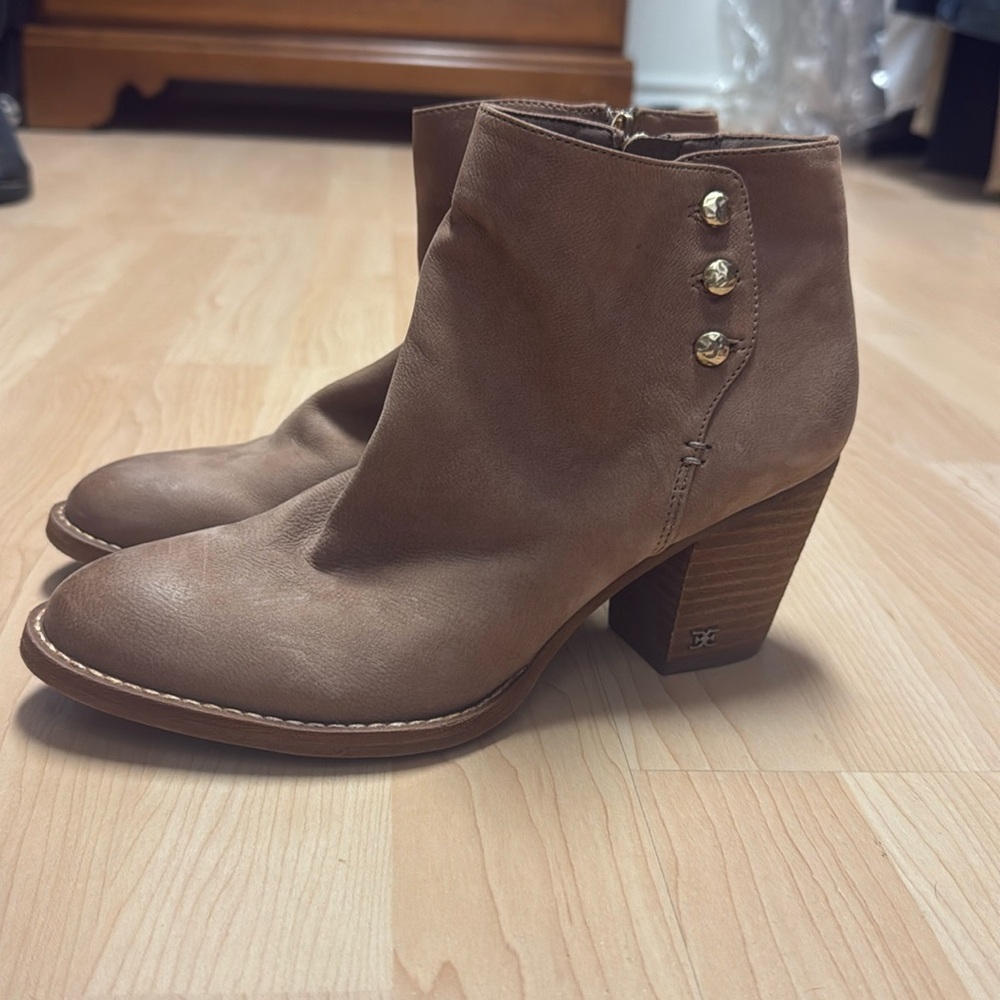 Brand new Sam Edelman leather booties